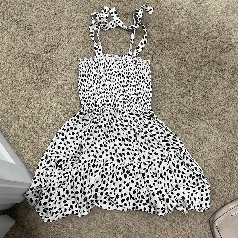 Black & white dress